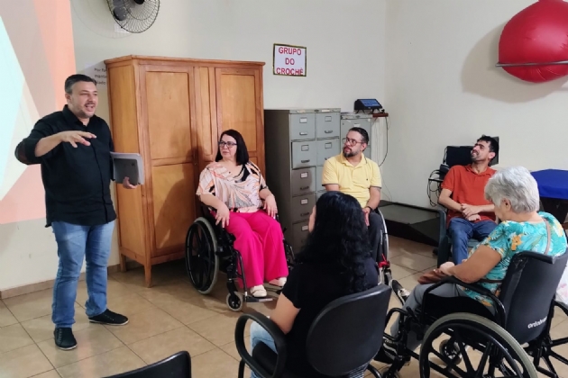 Secretário de inclusão e presidente da AADF recebem visita do prefeito de campina de monte alegre.