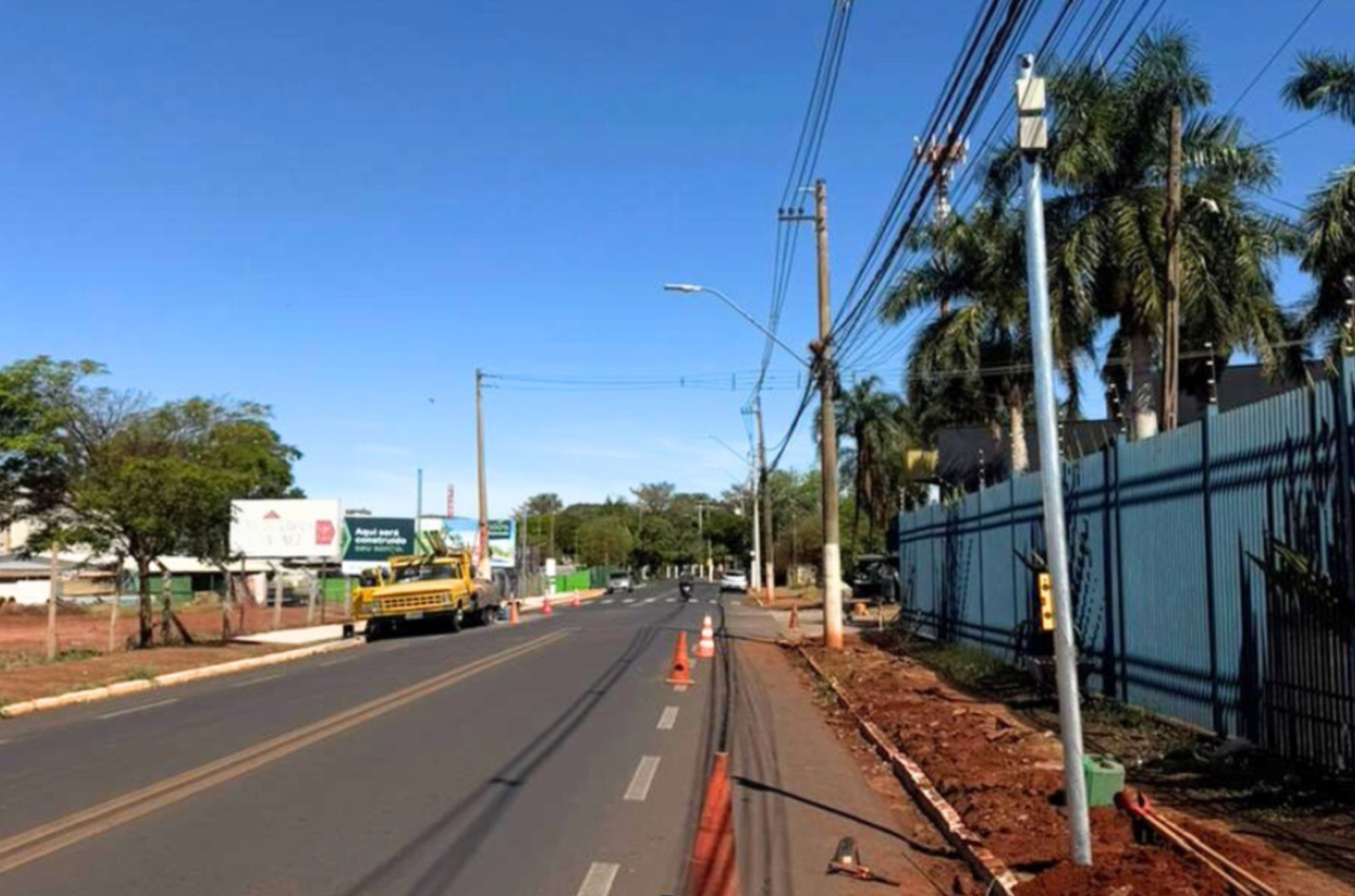 Ourinhos prestes a bater 35 mil multas em 2025: Guilherme Gonçalves instala radar na Avenida Vitório Christoni