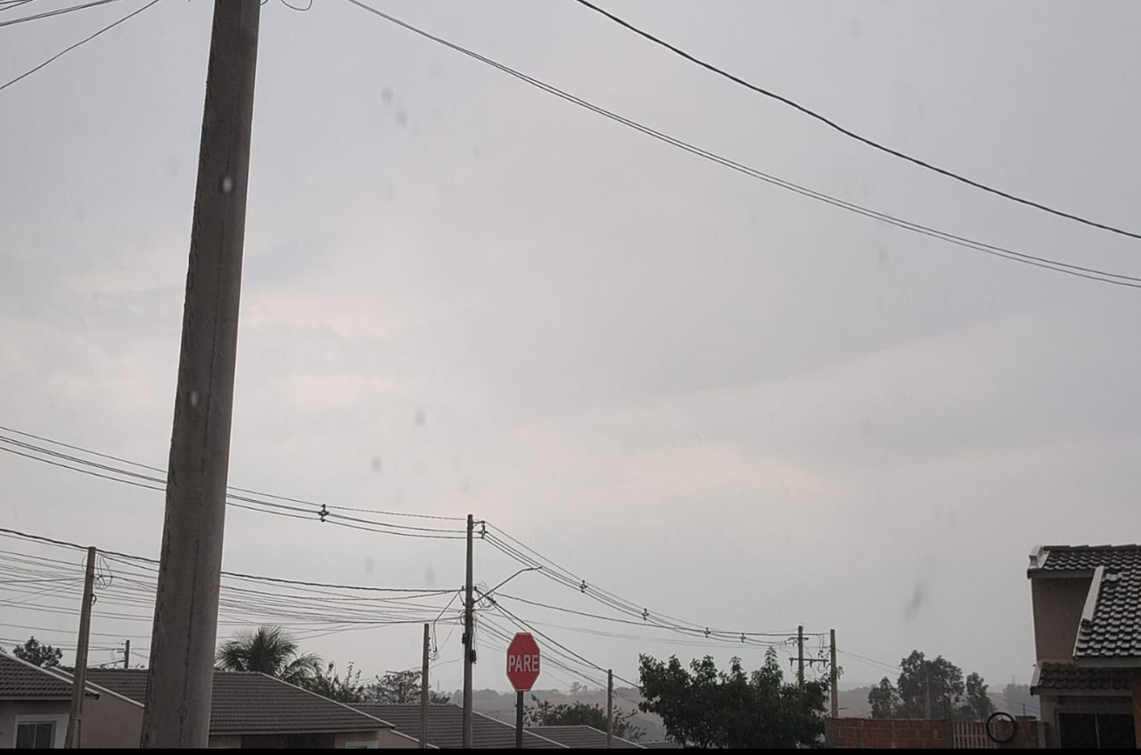 Frente fria avança e traz chuva e ventania para o Interior Paulista