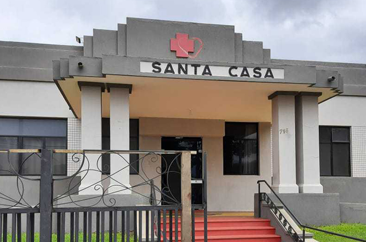 Guilherme Gonçalves é criticado por vereadores por romper com Santa Casa e entregar administração da UPA à empresa marcada por denúncias
