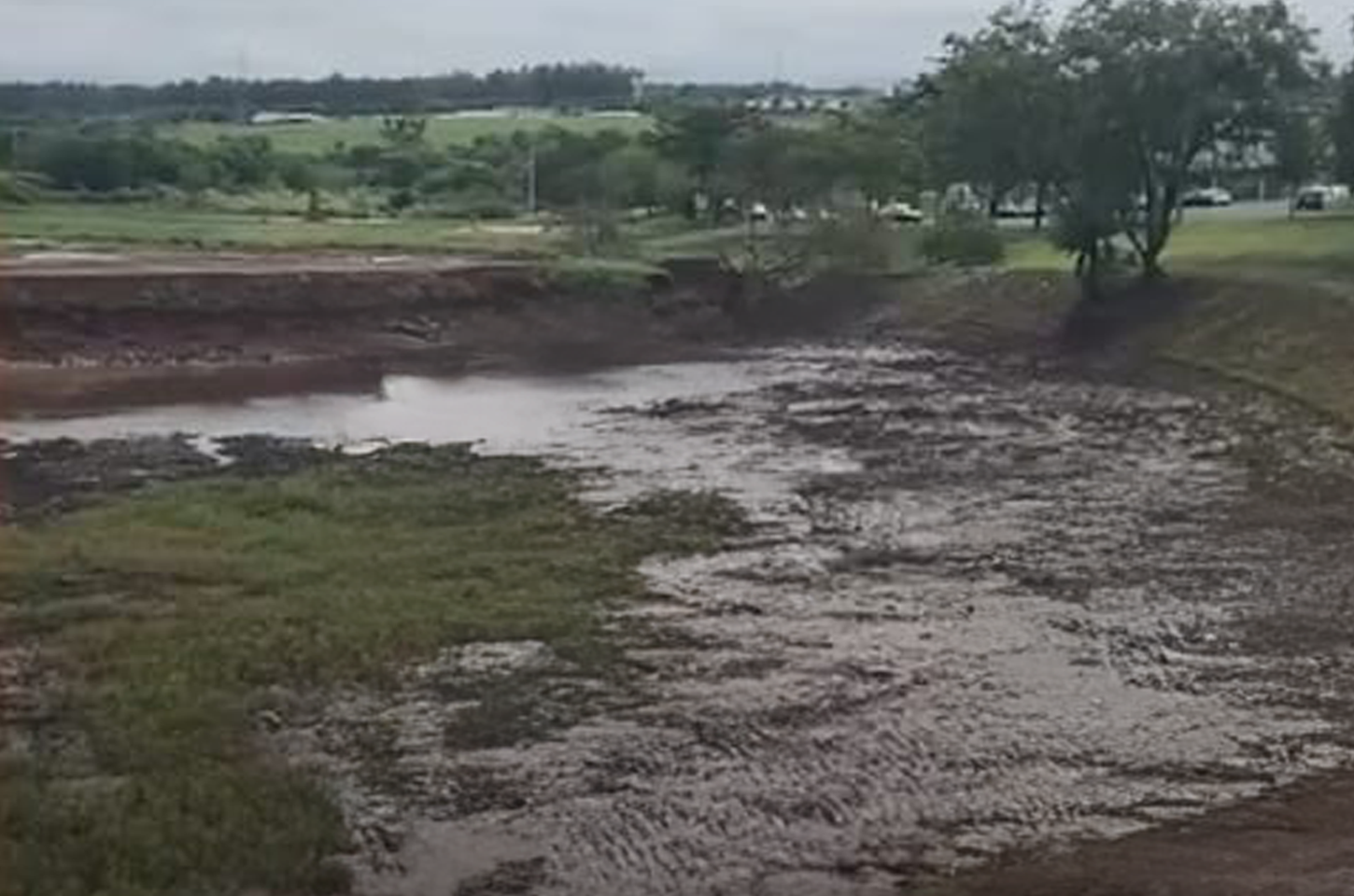 Obra do lago emperra e se arrasta o ano todo em Ourinhos