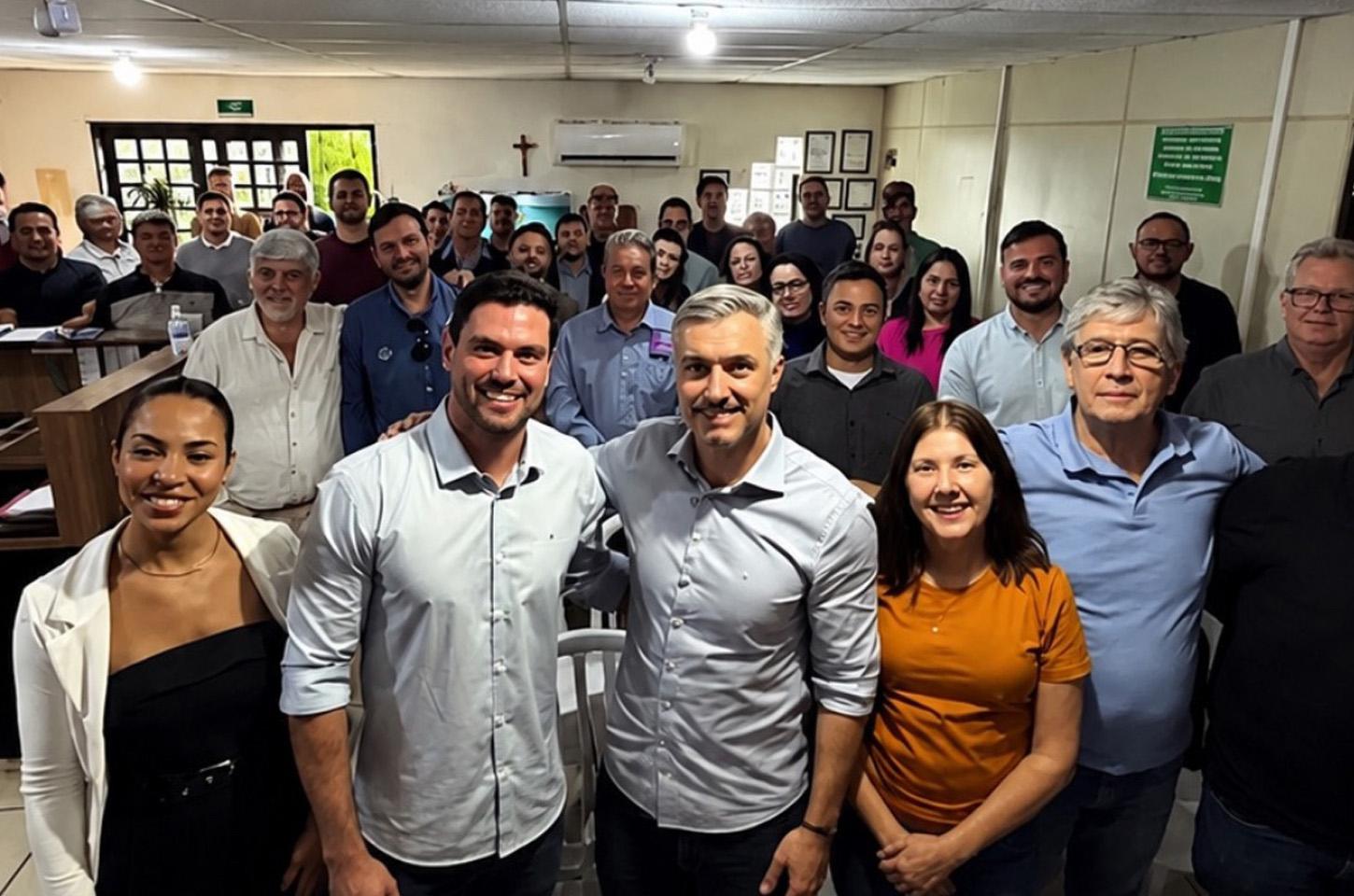 Lucas Pocay participa de encontro com engenheiros em Ourinhos e defende Vinicius Marchese para a presidência do CONFEA e Ligia Mackey para o CREA-SP