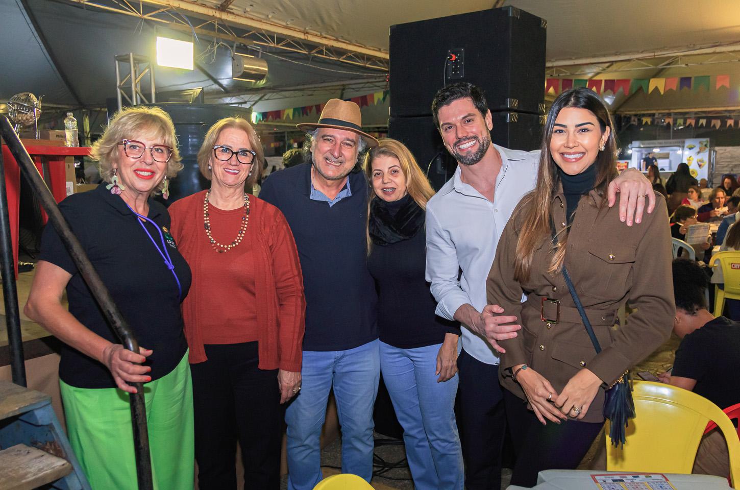 Lucas Pocay marca presença  em festas em Piraju e Ocauçu