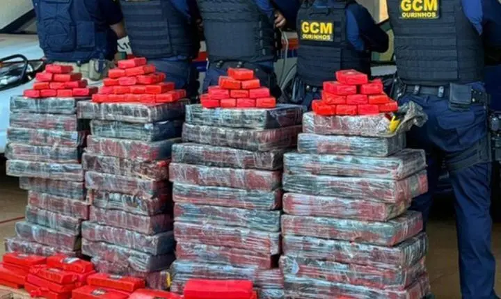 Perseguição iniciada em Ourinhos termina com apreensão de mais de 500 kg de maconha na Rodovia Raposo Tavares