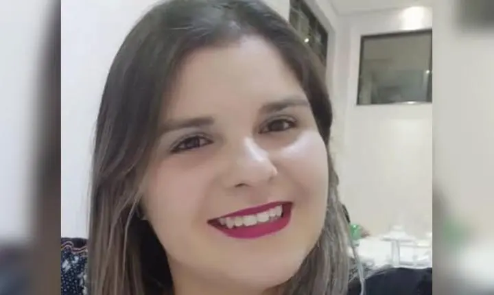 Professora de 30 anos morre após carro cair em ribanceira, entre Taquarituba e Taguaí